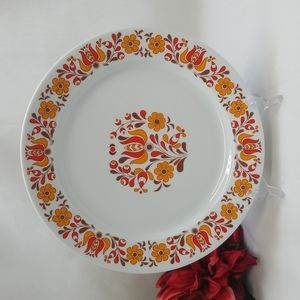 Vintage Alfoldi Hungarian Porcelain Wall Hanging Plate